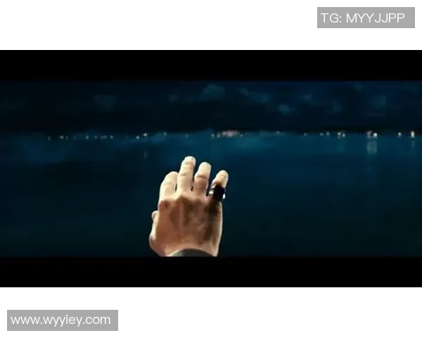 足球谢彬彬的成长之路与梦想追逐的精彩故事